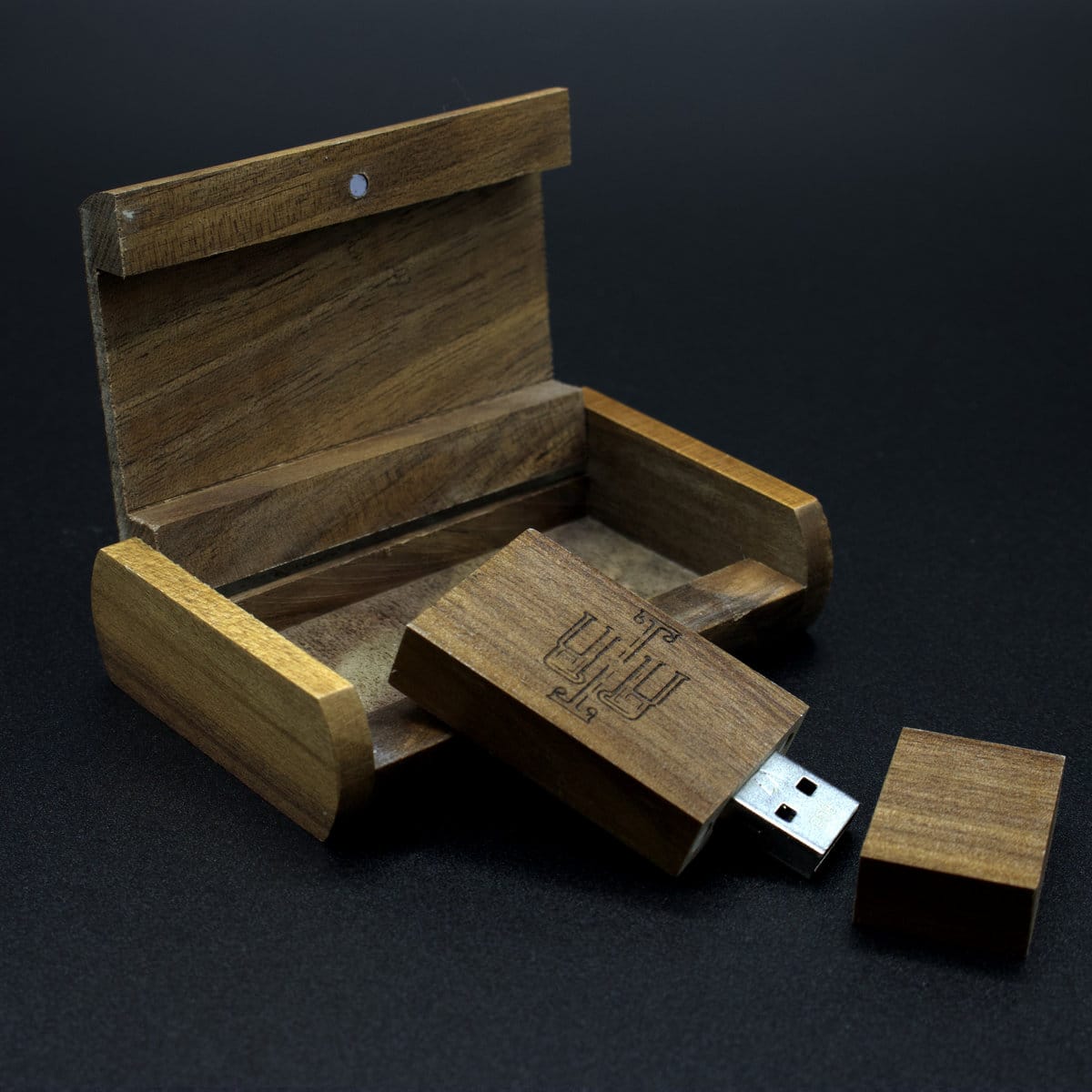 The Royal Ritual - Martyrs USB 01