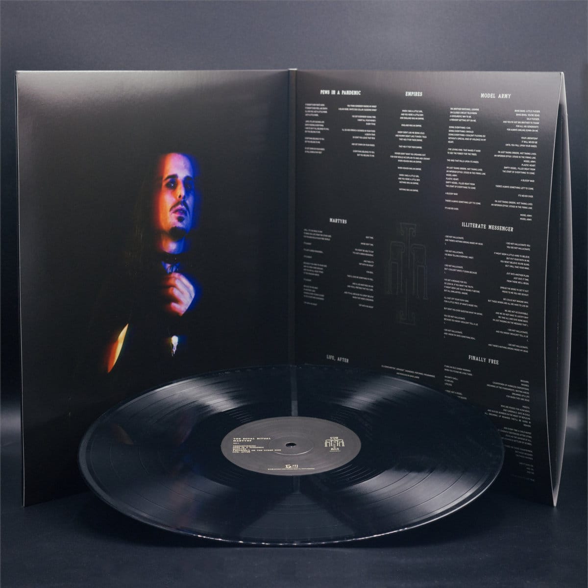 The Royal Ritual - Martyrs Vinyl 02